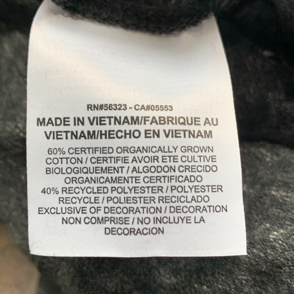 Nwt. Nike jumper. - Picture 5 of 5